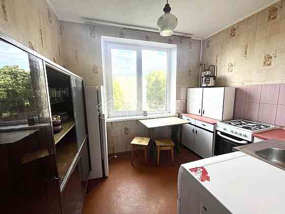 Продаж 1к Квартира 32.7 кв.м Нескорених вул. Kharkiv