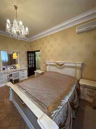 Продаж Квартира 7-кімнатна, 4/5 поверх на Титова ул., 17 Днепр