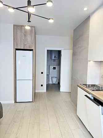 Оренда Квартира 1-кімнатна, 11/25 поверх на Вірменська, 8 Киев