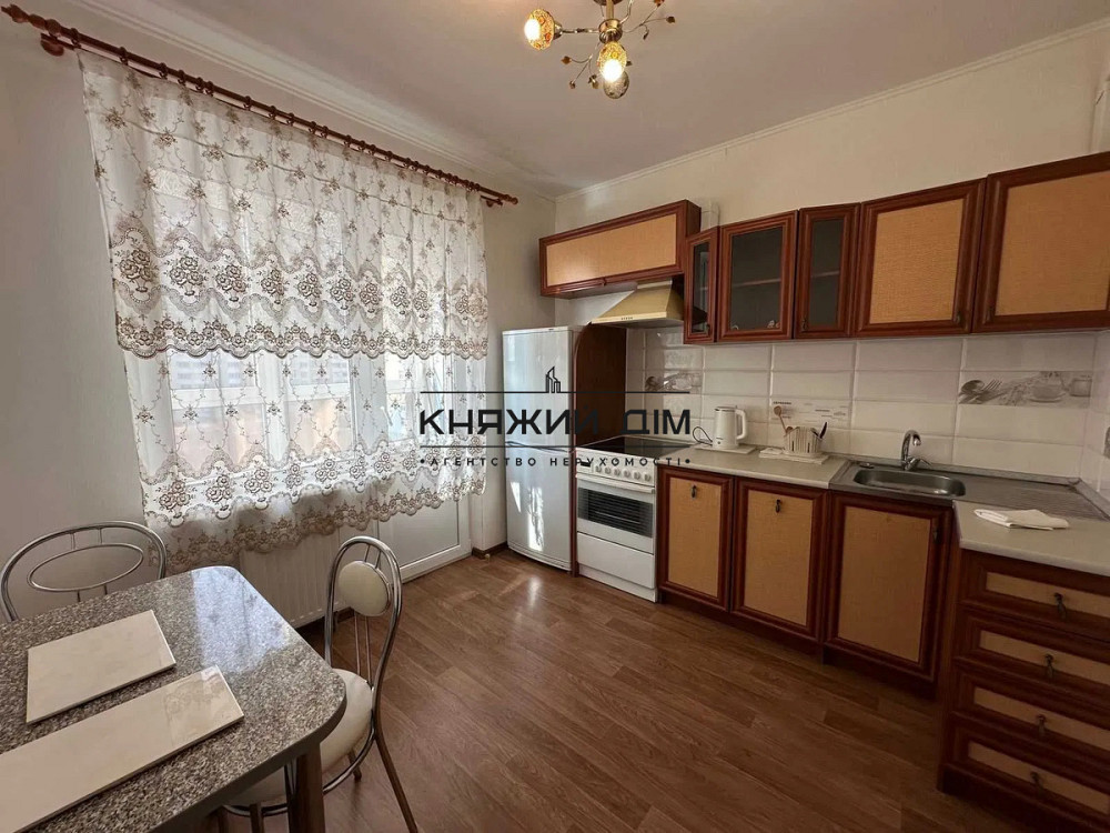 Продаж Квартира 1-кімнатна, 7/25 поверх на Софьи Русовой ул. Київ - фото 1