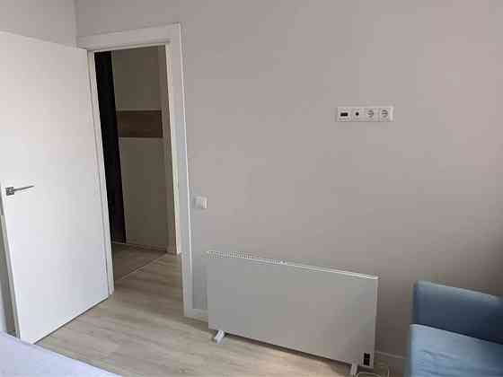 Оренда Квартира 1-кімнатна, 5/12 поверх на Багговутівська, 1в Kiev