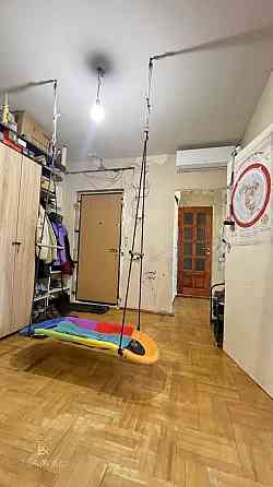 Продаж Квартира 3-кімнатна, 12/16 поверх на Панча Петра вул., д. 9 Киев