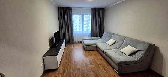 Оренда Квартира 1-кімнатна, 11/25 поверх на Софії Русової, 7А Киев