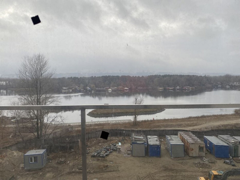 Продаж Квартира 4-кімнатна, 5/17 поверх на Маланюка, 11 Київ - фото 1