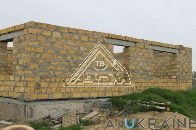 Продам на ст. Усатово недостроенный дом  - изображение 1