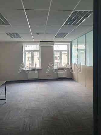 Оренда Будинок 1-кімнатний на Щекавицька вул., 30/39 Kiev