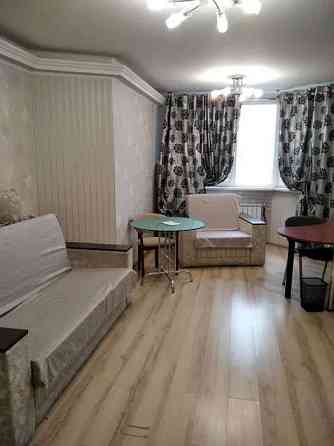 Оренда Квартира 2-кімнатна, 19/25 поверх на ул. Вадима Гетьмана Київ