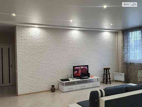 Продаж Квартира 3-кімнатна, 25/25 поверх на Олени Пчілки, 8 Київ