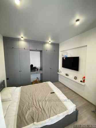 Продаж 1к Квартира 42 кв.м Хмельницького Богдана вул. Львів