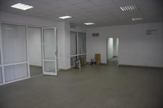 Здається Офісні приміщення площа 514 кв.м Дніпро Королеви Єлизавети ІІ Дніпро