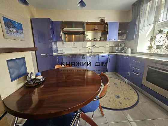 Оренда 3-х к.кв. на метро Мінській по вул. Левка Лук'яненко в Оболонському р-ні. Код об'єкту №: 11201918 Kiev