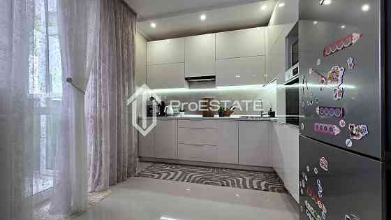 Продаж Квартира 2-кімнатна, 16/16 поверх на вул. Івана Виговського Киев