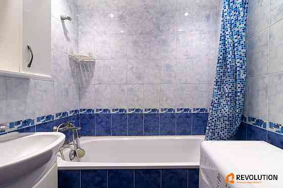 Оренда Квартира 1-кімнатна, 4/18 поверх на Лариси Руденко, 3б Київ