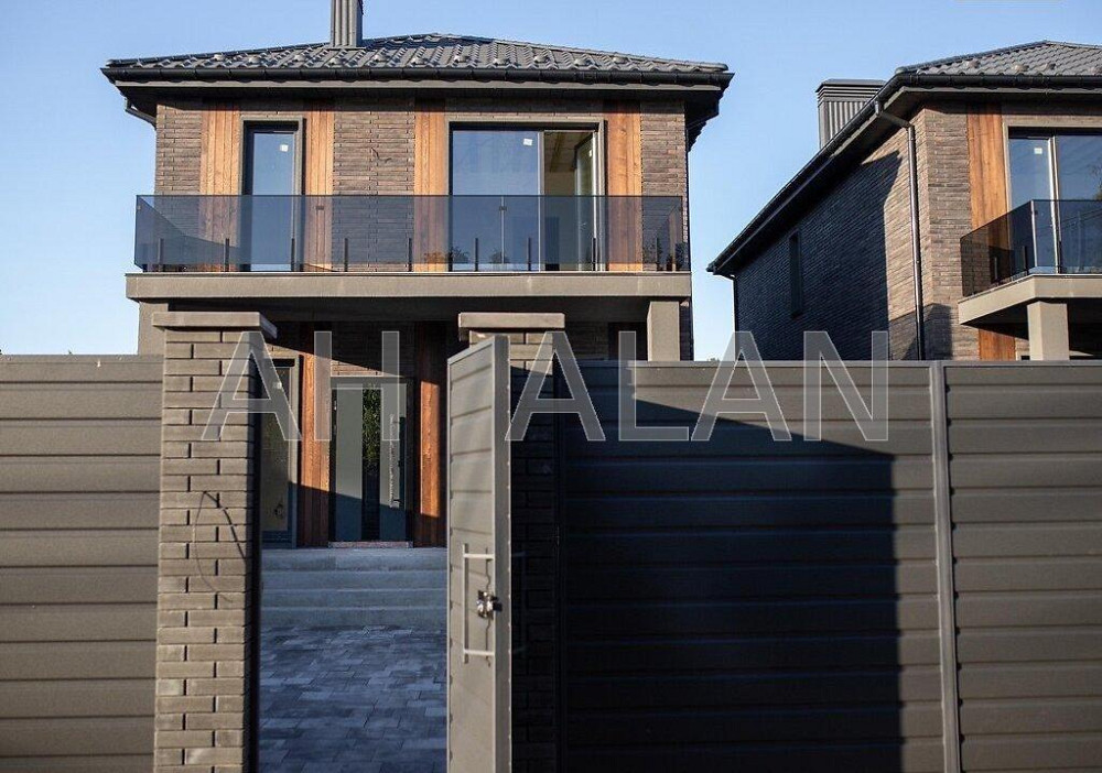 Продаж Будинок 5-кімнатний на Рубежівський пров., 12 Київ - фото 1