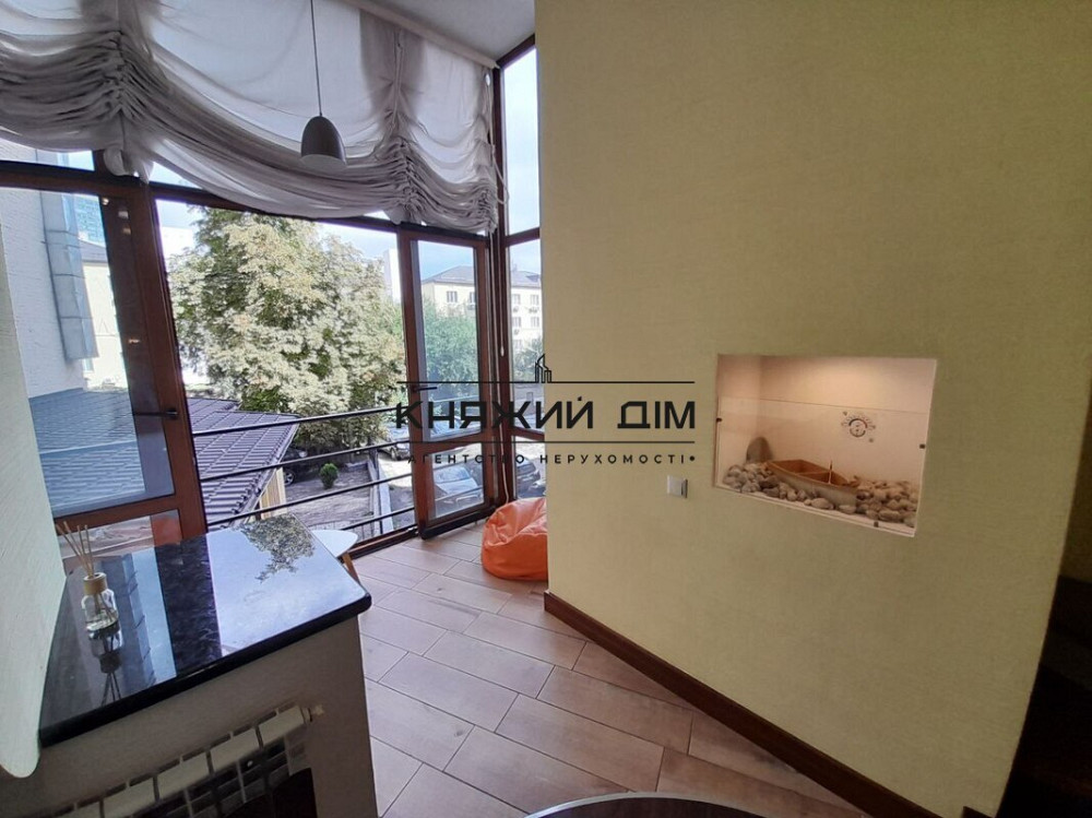 БЕЗ КОМІСІЇ! Продаж 2кімнатної квартири студіо в центрі, метро Площа Українських Героїв. № 21145405 Київ - фото 14