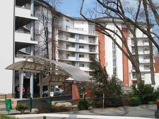 Продаж Квартира 4-кімнатна, 5/7 поверх на Успенская ул., 2а Odessa