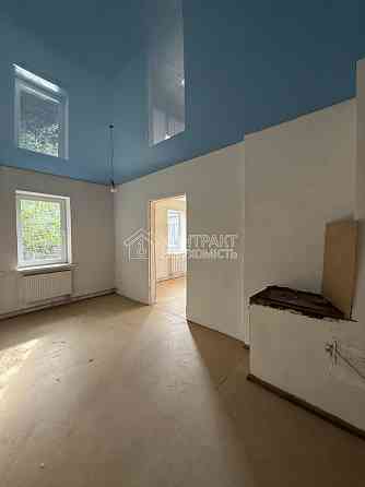 Продаж Будинок 6-кімнатний на вул. Свяченівська Мерефа