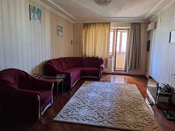 Продаж Квартира 3-кімнатна, 11/28 поверх на Ахматової, 13 Київ