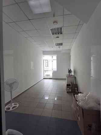 Оренда торгове приміщення на вул. Галицька поверх - 3/4 Івано-Франківськ