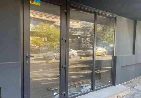 Оренда торгове приміщення на Маразлиевская ул. поверх - 1/2 Одеса