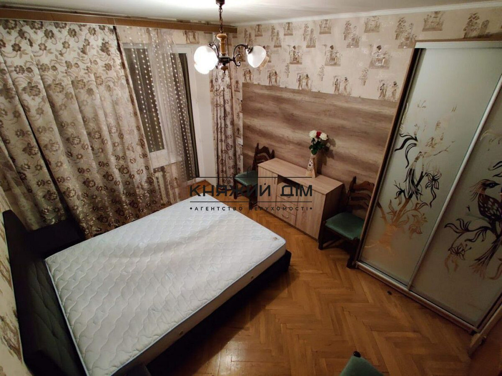 Продаж 3-кімнатної квартири 85 м2, метро Печерська ,Кловська. Безготівковий так! № 21146846 Київ - фото 3