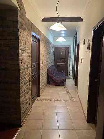 Продам 3-комнатную сталинку, центр, Ришельевская / Успенская, балкон во двор, АГВ Одеса