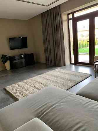 Оренда Квартира 1-кімнатна на Виноградная, 2 Київ