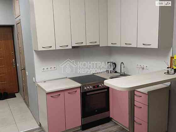 Продаж Квартира 1-кімнатна, 1/8 поверх на вул. Салтовское Харків