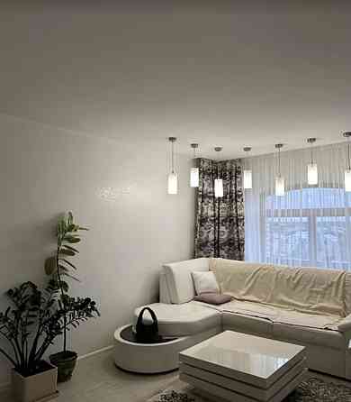 Продаж 2к квартири 91.07 кв. м, Велика Березовиця Velikaya Berezovica