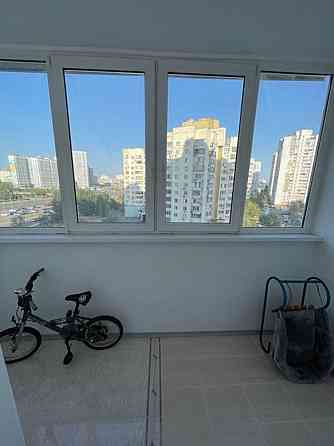 Продаж Квартира 3-кімнатна, 7/16 поверх на Драгоманова, 8 Київ