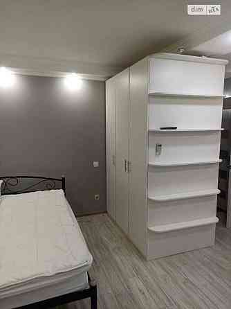 Продаж Квартира 1-кімнатна, 1/9 поверх на Героїв полку Азов вул., 28б Kiev