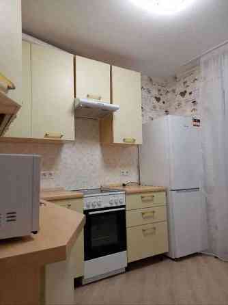 Оренда Квартира 1-кімнатна, 3/25 поверх на Григоренко Петра просп., 18а Kiev