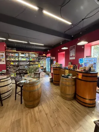 New Store on the red line on European Square. The place is bomb. Good renovation, showcase Dnipro - photo 5