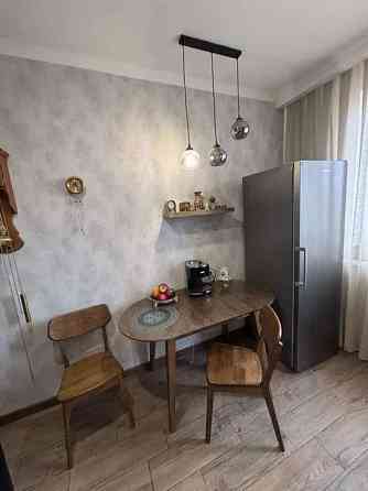 Продаж Квартира 2-кімнатна, 14/25 поверх на Жемчужная улица, 8 Odessa