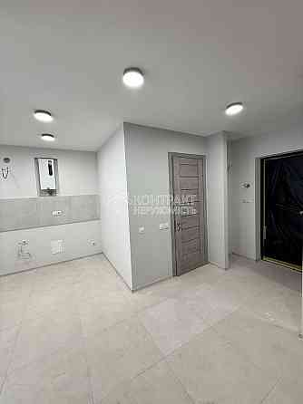 Продаж Квартира 2-кімнатна, 2/5 поверх на вул. Букова Kharkiv