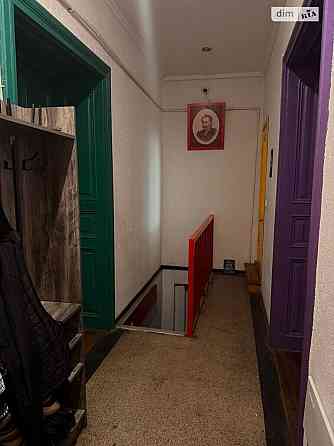 Продаж офісне приміщення на Незалежності вул., 71а поверх - 1/2 Івано-Франківськ