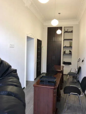 Продаж комерційне приміщення на ул. Прохоровская, 3 приміщень - 3, поверх - 1 Одеса