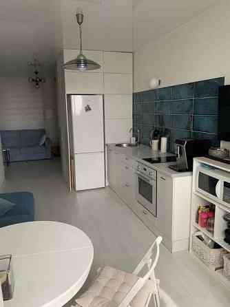 Оренда Квартира 1-кімнатна, 20/25 поверх на пр. Алишера Навои Kiev