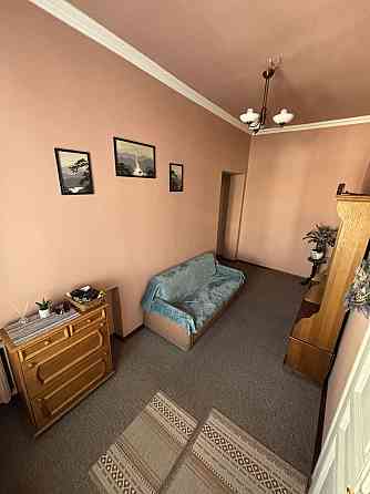 Продаж Квартира 3-кімнатна, 3/3 поверх на вул. Шевченка Тараса L'viv