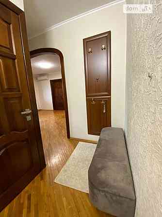 Оренда Квартира 1-кімнатна, 5/5 поверх на ул. Академика Стражеско, 5 Київ