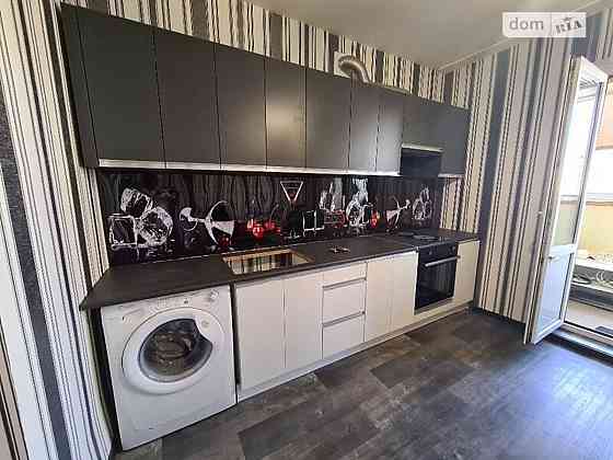 Оренда Квартира 1-кімнатна, 14/25 поверх на ул. Урловская Київ