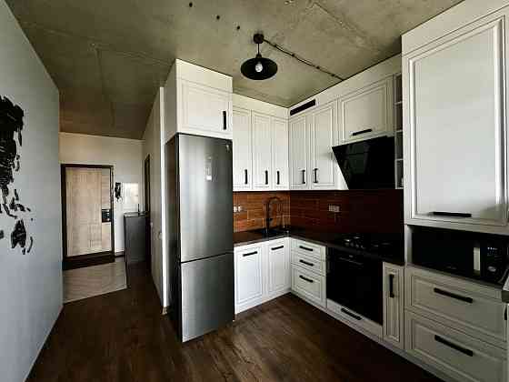 Продаж Квартира 1-кімнатна, 9/9 поверх на Юнацька вул., д. 1 Kiev