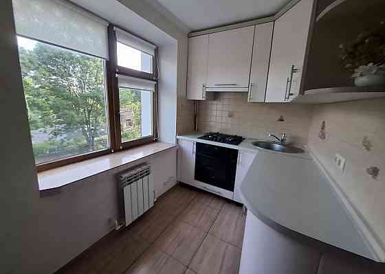 Продаж Квартира 1-кімнатна, 4/5 поверх на вул. Троянівська Житомир