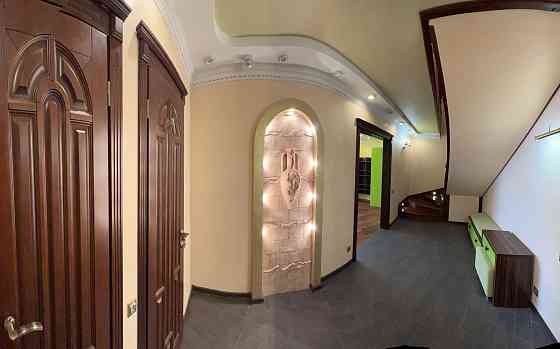 Продаж Квартира 5-кімнатна, 16/17 поверх на Юлії Здановської вул., д. 52/3 Київ