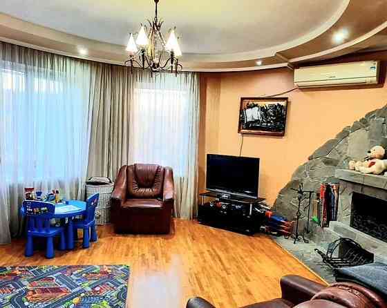 Дом с фасадным бизнесом  в Малиновском р-не Odessa