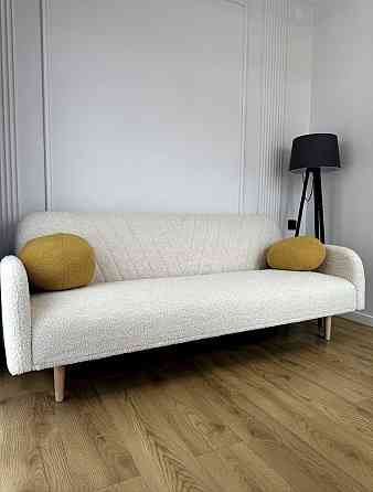 Продаж Квартира 2-кімнатна, 7/23 поверх на Максимовича Михайла вул., д. 24в Kiev