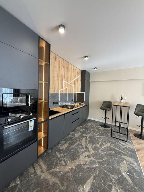 Оренда 2к квартири 72 кв. м Львів - фото 1