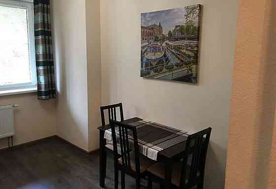 Оренда Квартира 1-кімнатна, 1/23 поверх на вул. Петра Калнишевського, 8 Киев