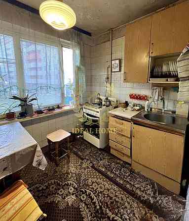 Продам 3-кімнатну квартиру по вулиці Курбаса Київ