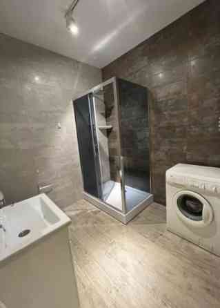 Квартира в кирпичном доме . В районе Южного рынка. Одеса